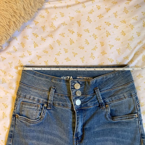 RIPPED SKINNY JEANS - Picture 2 of 16